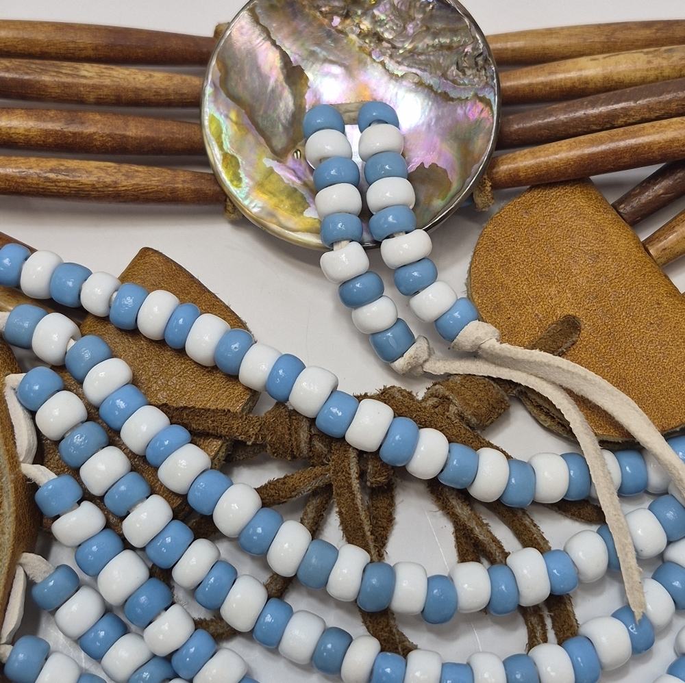 Native American Choker With leather fringe - Picture 5 of 7